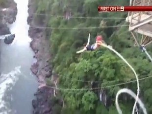 Tourist survives,bungee rope