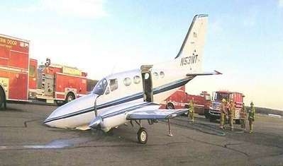 80-year-old woman lands plane
