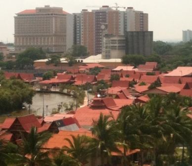 Melaka River Cruise : A major tourist attraction in Malaysia