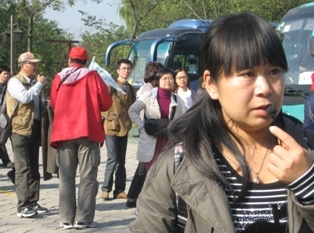 80 million Chinese tourists traveled abroad in 2012