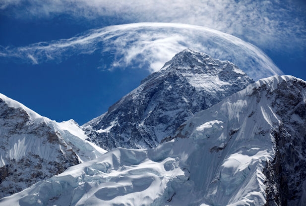 Top of the world: Google maps show off Everest and other peaks
