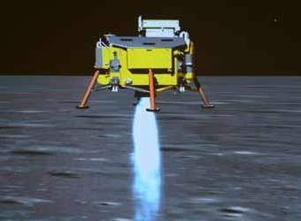 China’s first lunar rover Chang’e – 3 lands on moon