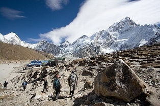 Nepal requests France for mountaineering school at Base Camp