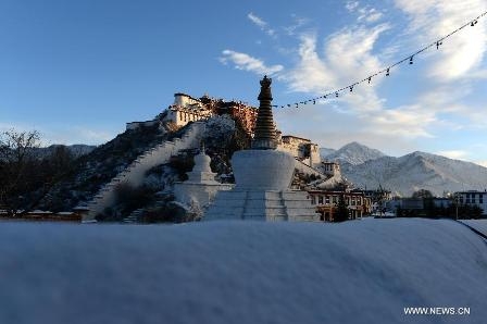 Snow scenery of Potala Palace in Lhasa