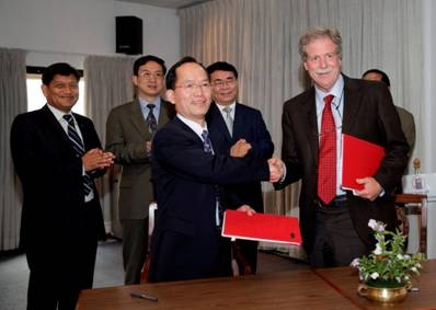 Nepal,China sign MoU to preserve Himalayas