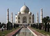 Foreign tourist arrivals show a growth in India