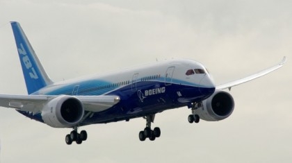 Boeing outpaces Airbus in plane orders