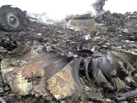 Malaysian airliner downed in Ukraine war zone, 298 dead