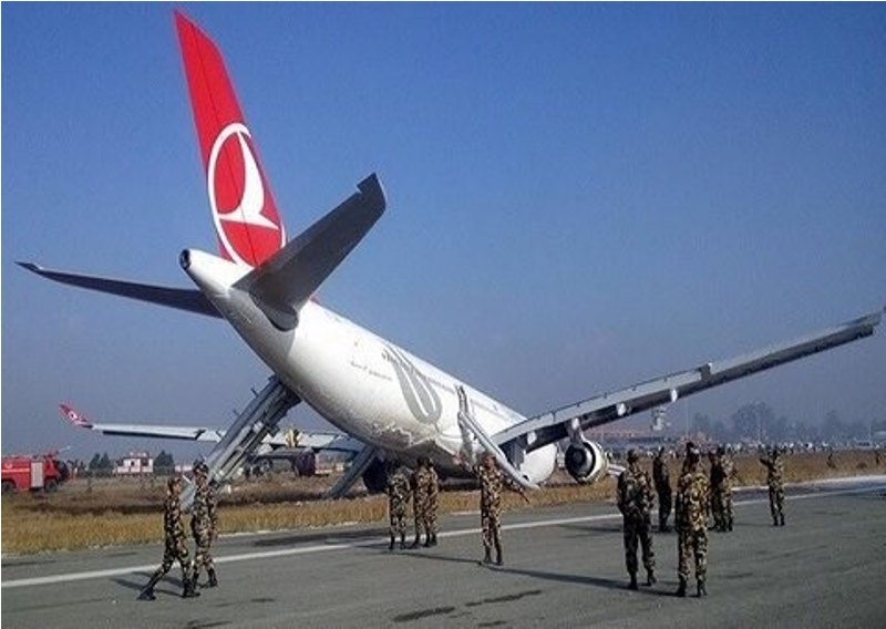 A Turkish Airlines plane with 224 on board crash-lands in Kathmandu