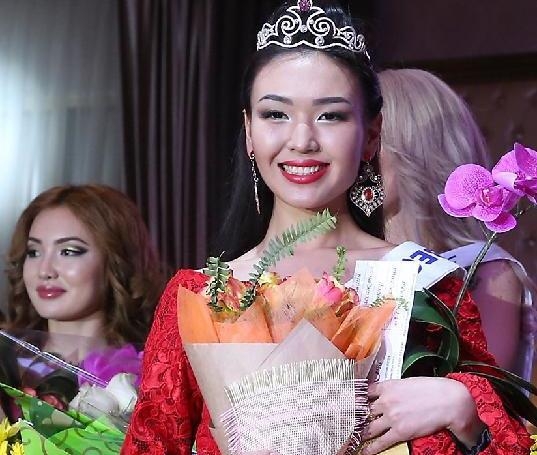Dayan Omuralieva –  Miss Kyrgyz 2015