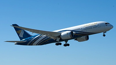 Boeing celebrates delivery of Oman Air’s first 787 Dreamliner