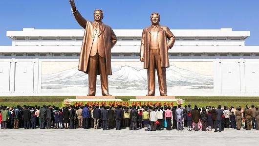 North Korea looks set to profit from tourism