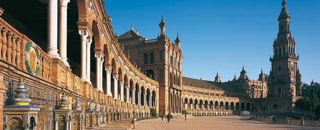 Spain set for third straight year of record tourism