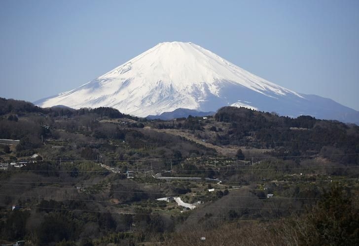 Mt Fuji becoming popular destination for foreign tourists