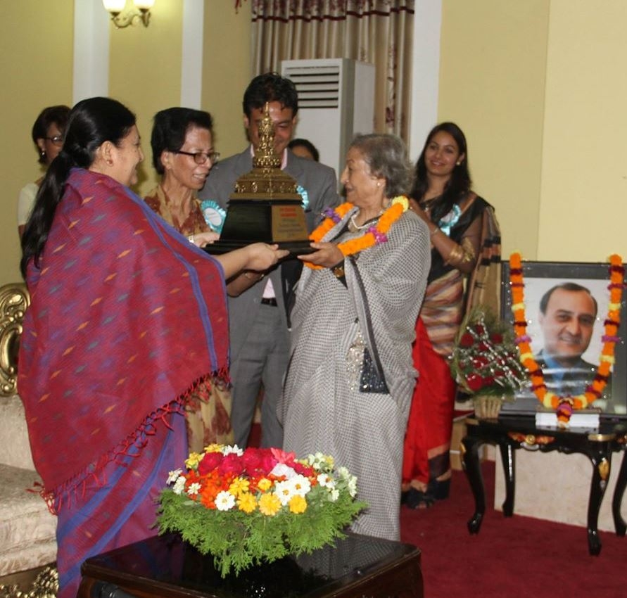 PP Prasai Tourism Lifetime Achievement Award 2016 to Ms. Ambica Shrestha