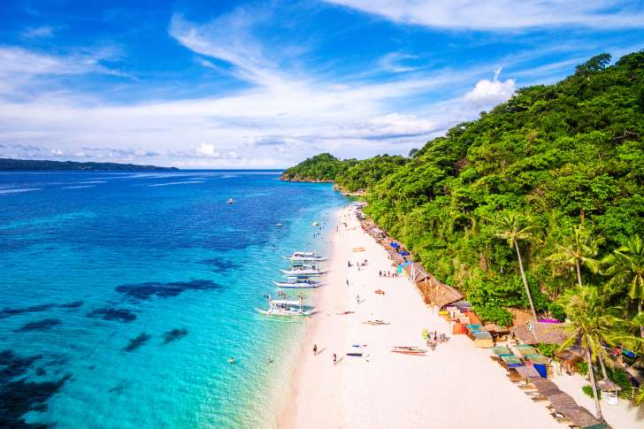 Philippines to close Boracay Island this summer