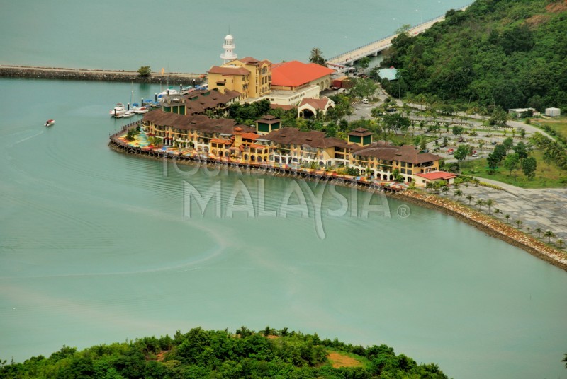 Malaysia aims to be world’s top 10 destination by 2019