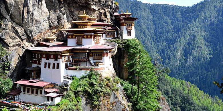 Bhutan bans tourist entry for two weeks after first coronavirus case
