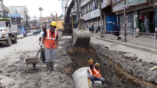 कोरोना भाइरस: नेपालसहित विश्वभरि असङ्गठित क्षेत्रका मजदुर सबभन्दा ठूलो मारमा