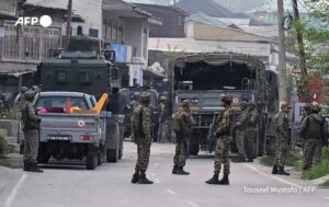 India and Pakistan agree to ceasefire after days of attacks