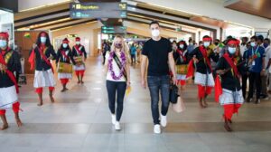 Over 300 million tourists travelled internationally in three months of 2025