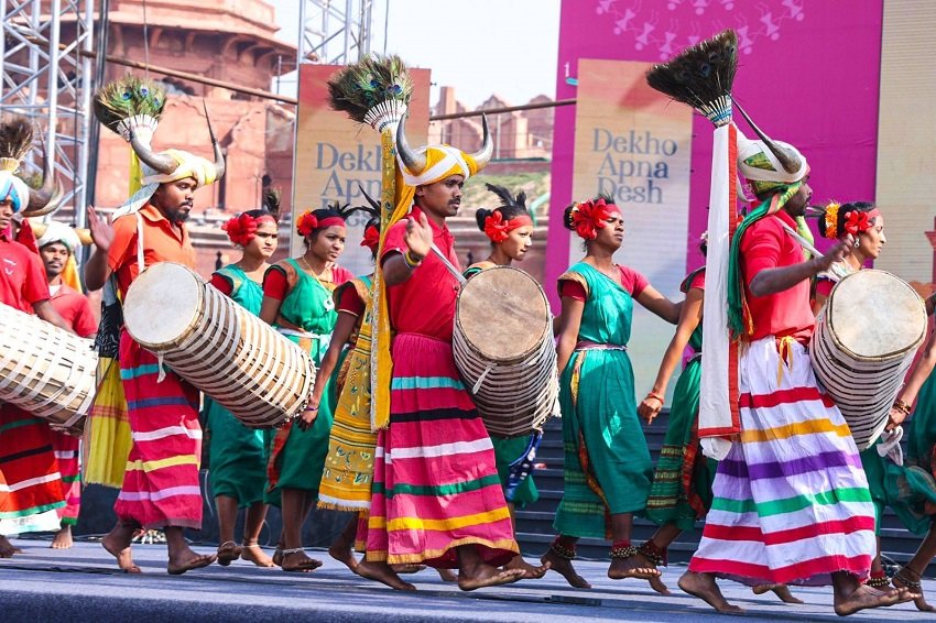 India : 9.95 million foreign tourists in 2024 , e-Visa scheme available to 171 countries